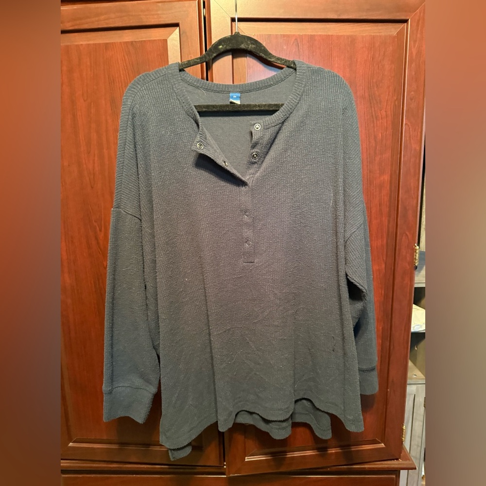 Old Navy Charcoal Knit Sweater